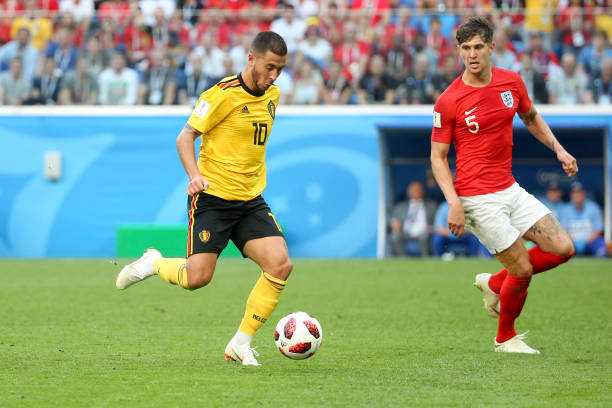 瞬息万变的 瞬息万变的