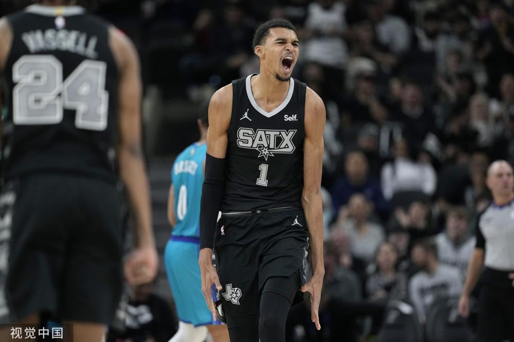 它揭示了两 它揭示了两