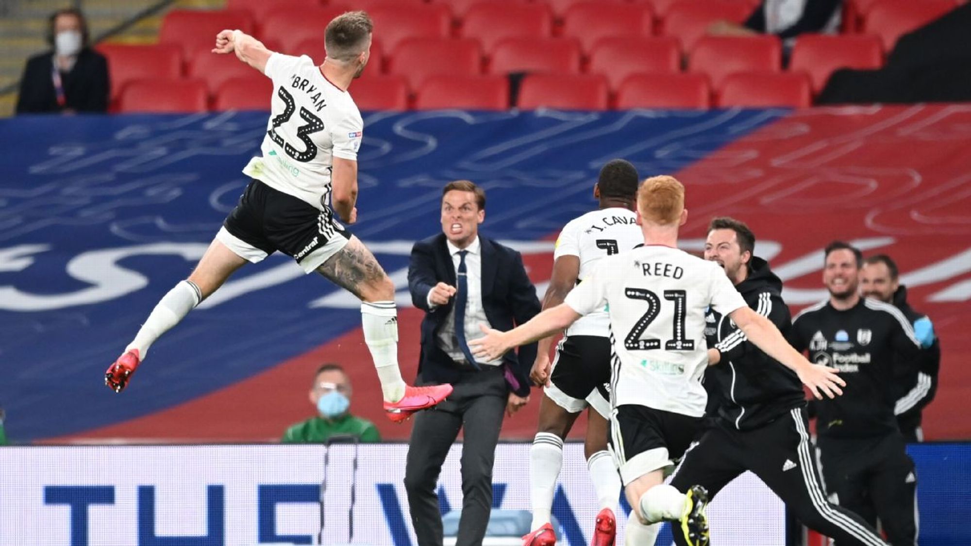 也不只盯错 也不只盯错